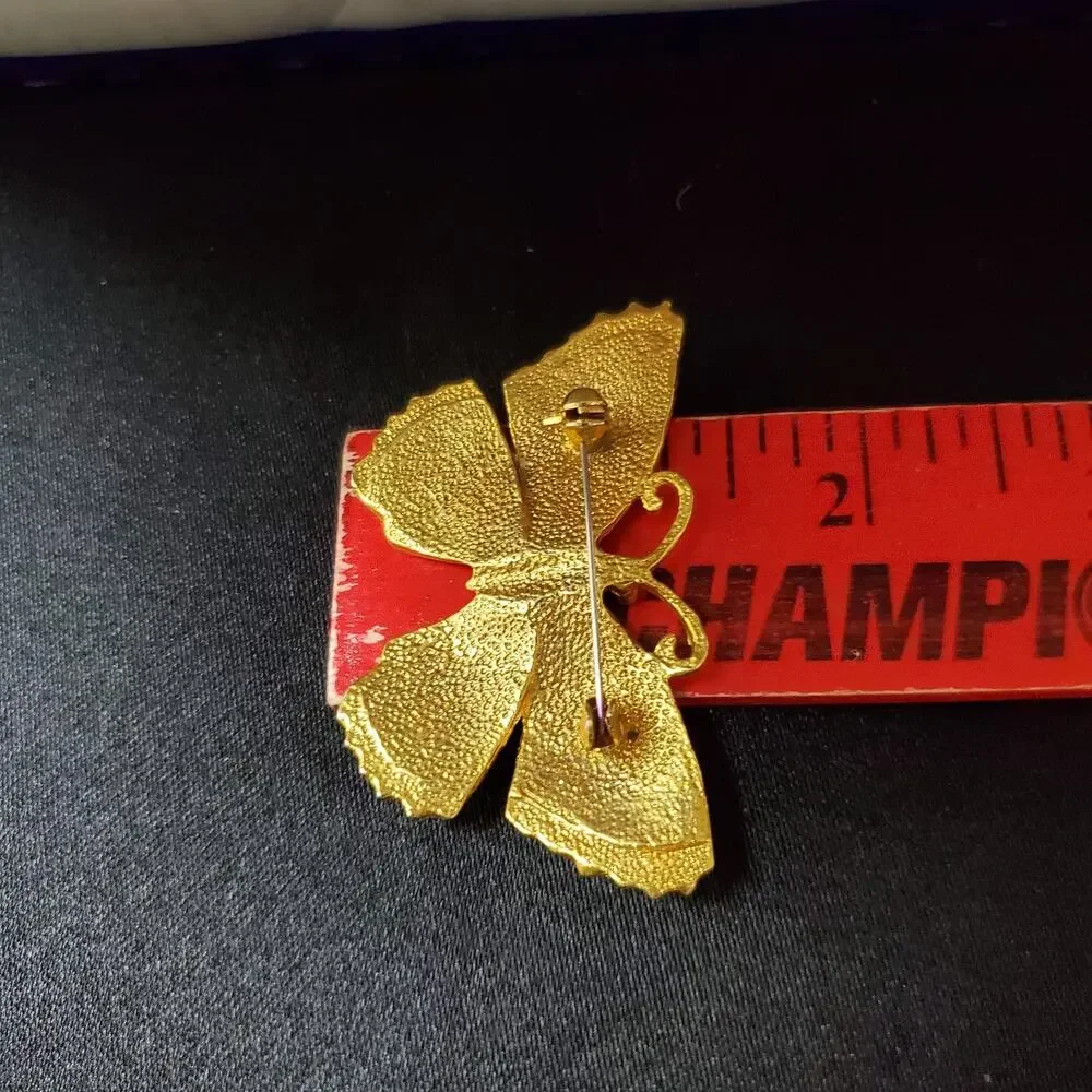 Vintage Enamel Wood-Nymph Butterfly Brooch Pin Dainty Gold Tone Collectible EUC